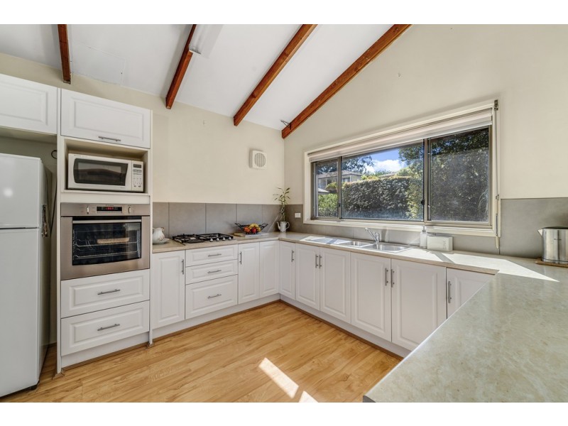 8 North Place, Charnwood ACT 2615