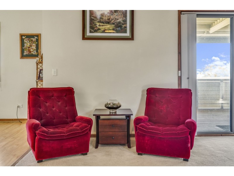 8 North Place, Charnwood ACT 2615