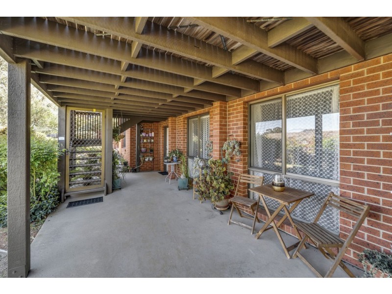 8 North Place, Charnwood ACT 2615