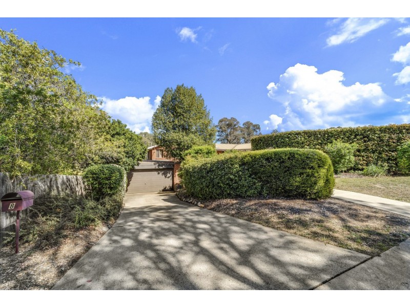 8 North Place, Charnwood ACT 2615