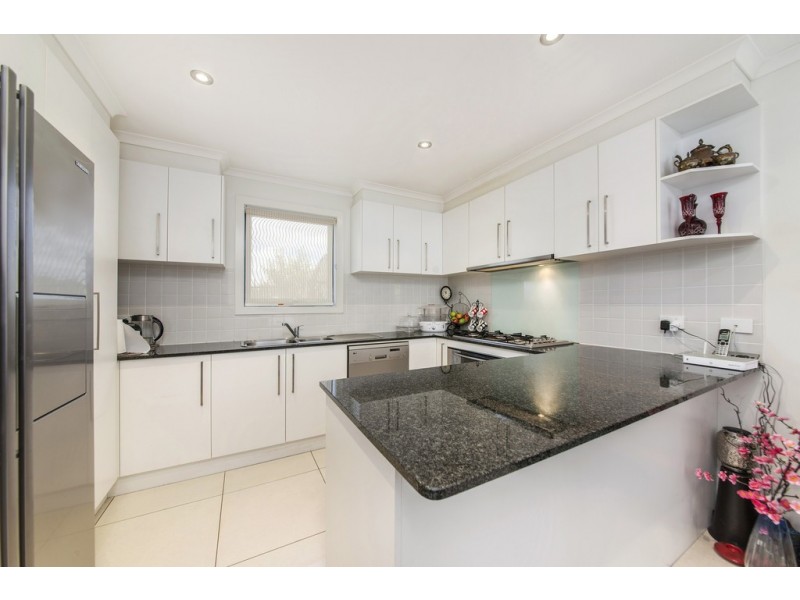 10 Chuter Street, Casey ACT 2913