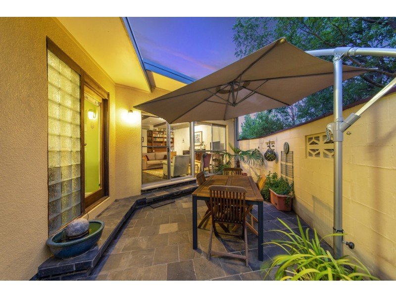 28 Morgan Crescent, Curtin ACT 2605