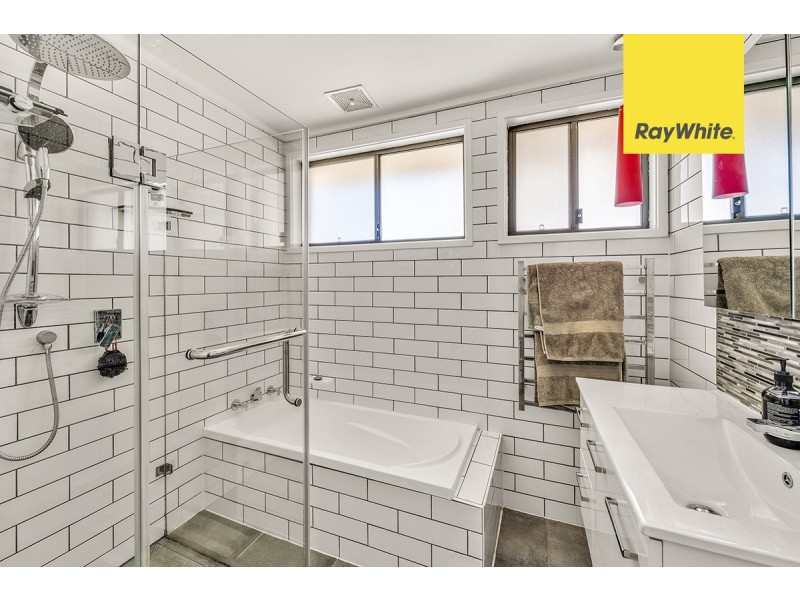 10 Bennet Street, Spence ACT 2615