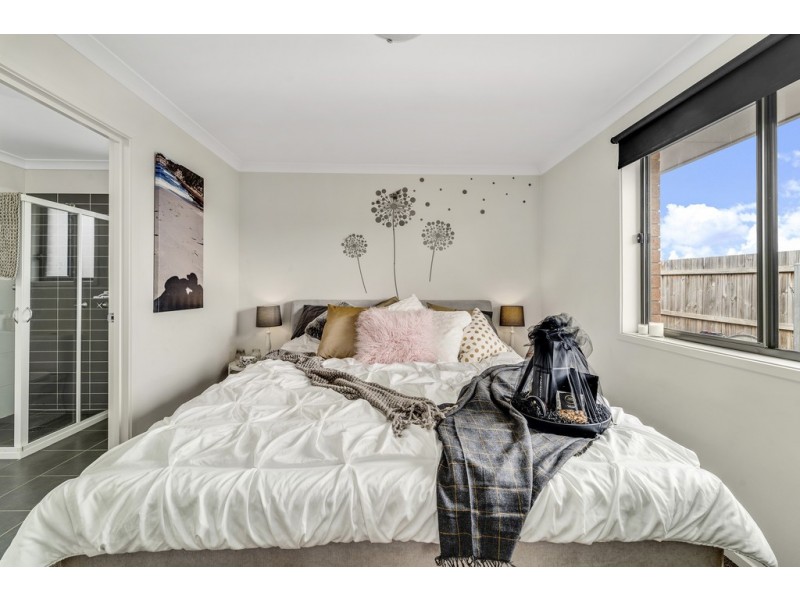 15 Gubbity Street, Ngunnawal ACT 2913