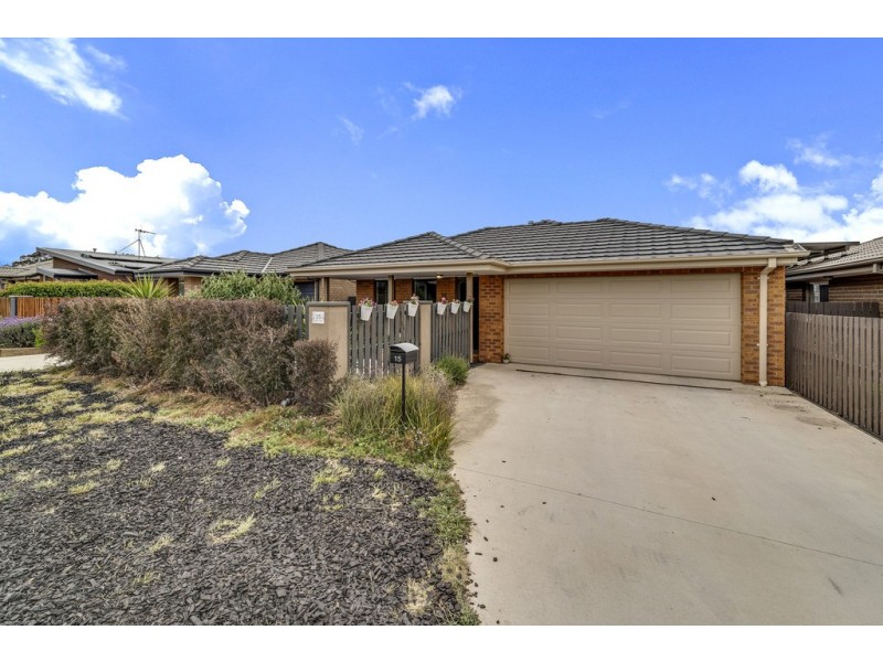 15 Gubbity Street, Ngunnawal ACT 2913