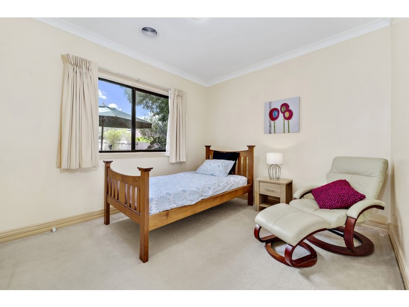 19 Wendy Ey Place, Nicholls ACT 2913