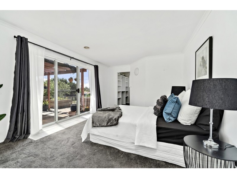 9 Goldfinch Circuit, Theodore ACT 2905