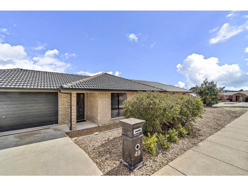 49 Victor Chang Street, Macgregor ACT 2615