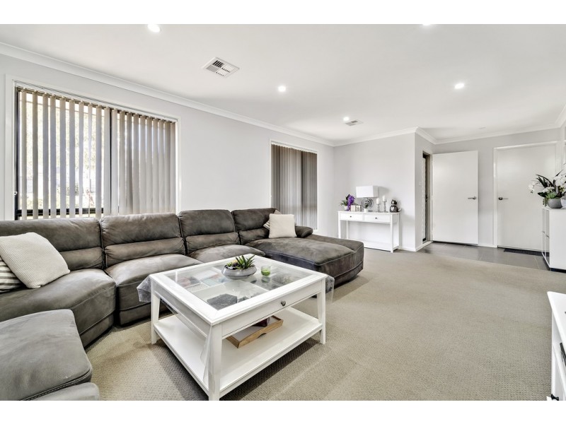 49 Victor Chang Street, Macgregor ACT 2615