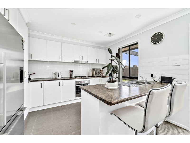 49 Victor Chang Street, Macgregor ACT 2615