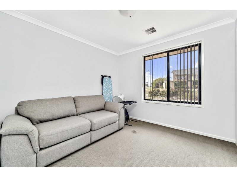 49 Victor Chang Street, Macgregor ACT 2615