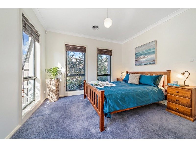 28 Eleanor Dark Lane, Franklin ACT 2913