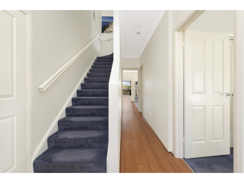 28 Eleanor Dark Lane, Franklin ACT 2913