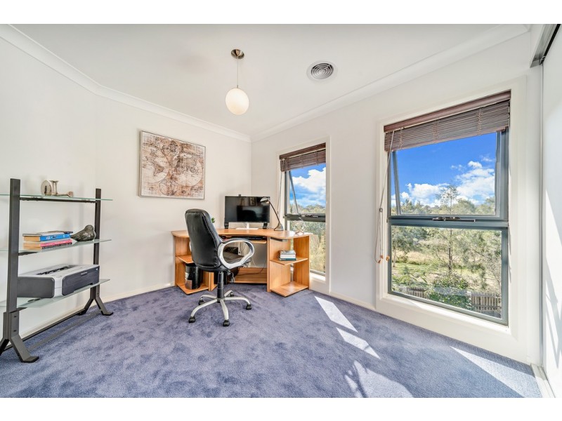 28 Eleanor Dark Lane, Franklin ACT 2913