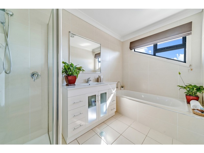 28 Eleanor Dark Lane, Franklin ACT 2913