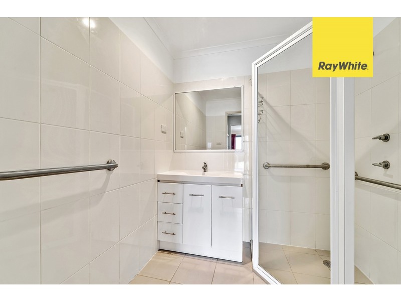 56C/21 ‘Lakeside apartments’ Beissel Street, Belconnen ACT 2617