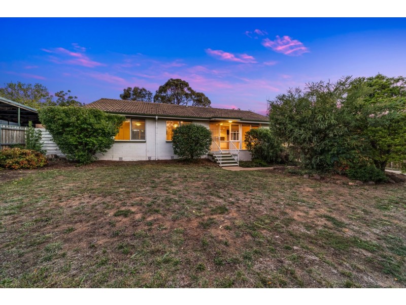 15 Hedley Street, Hackett ACT 2602