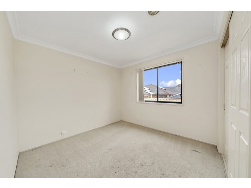 7 Freestone Crescent, Jerrabomberra NSW 2619