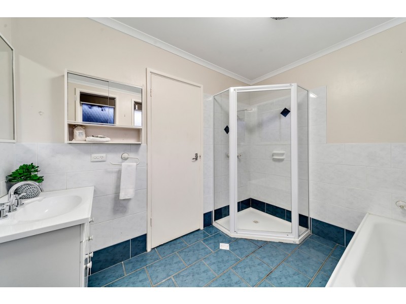 7 Treharne Place, Melba ACT 2615