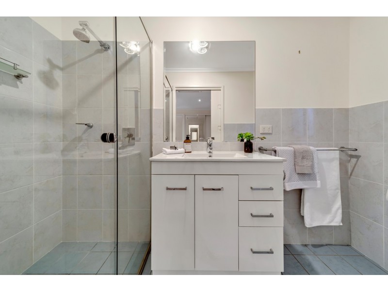 7 Treharne Place, Melba ACT 2615