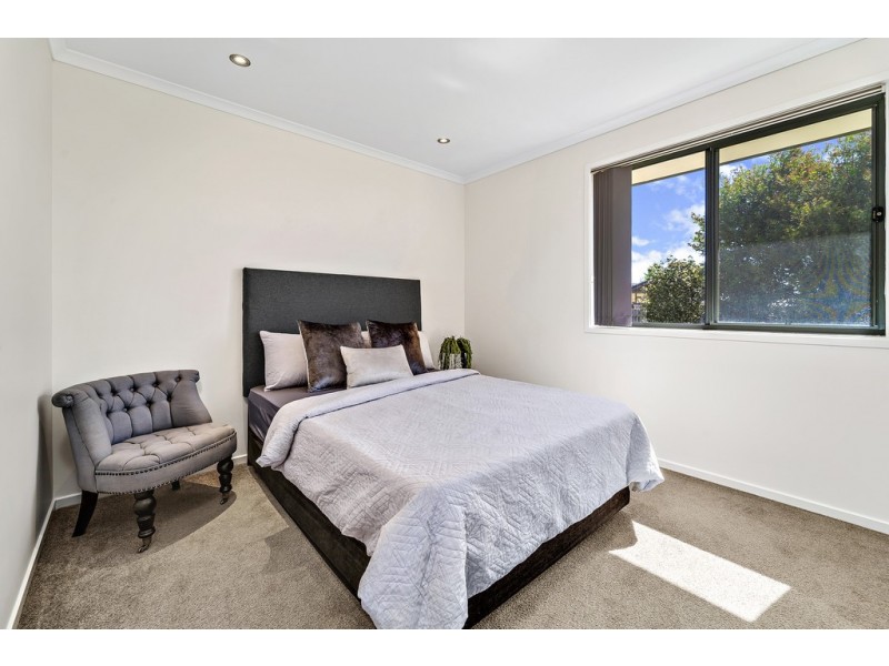 11 Bryan Hudson Street, Macgregor ACT 2615