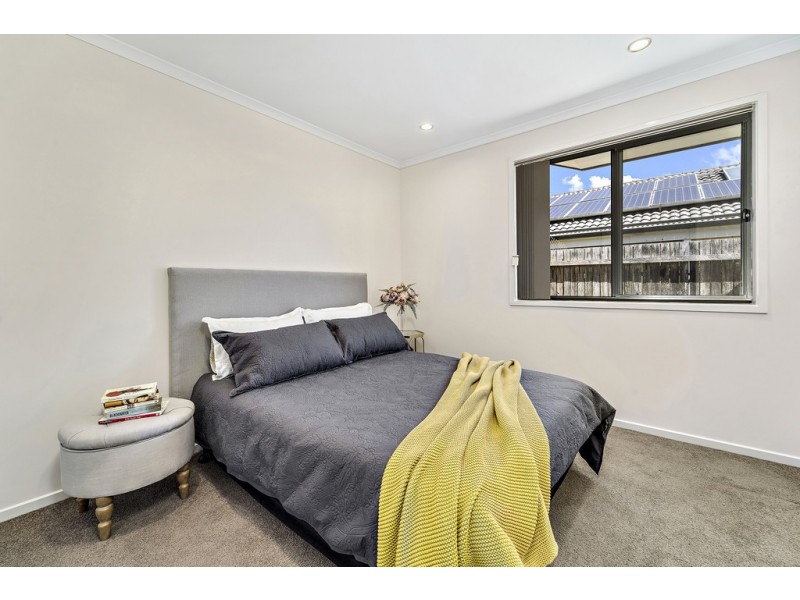11 Bryan Hudson Street, Macgregor ACT 2615