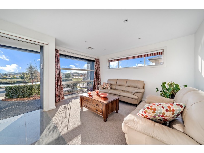 3 Foy Street, Forde ACT 2914