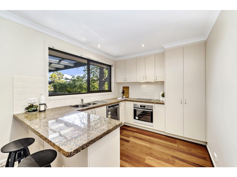 19 Bisdee Street, Hughes ACT 2605