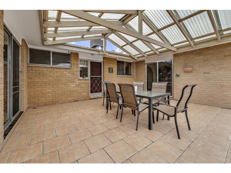 9 Frankland Street, Holder ACT 2611