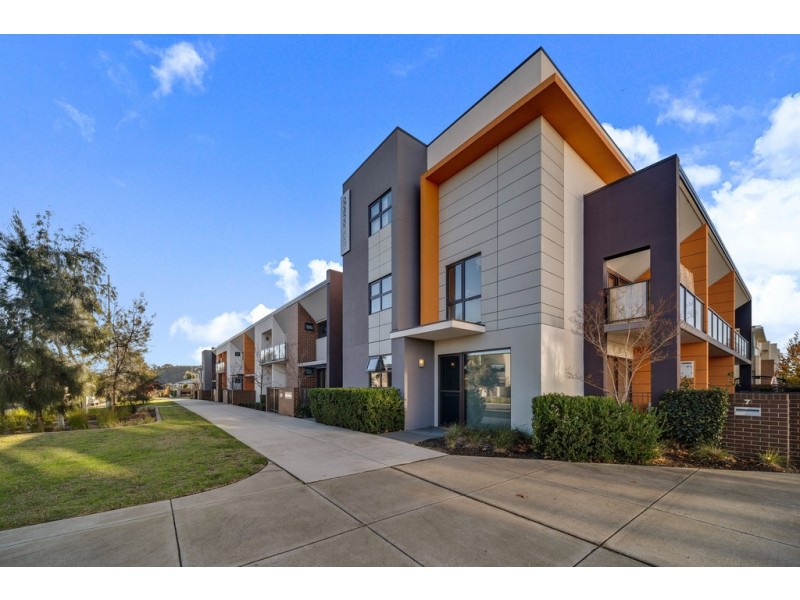 6/47 Abena Avenue, Crace ACT 2911