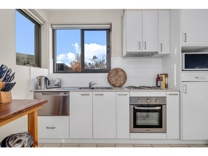 6/47 Abena Avenue, Crace ACT 2911