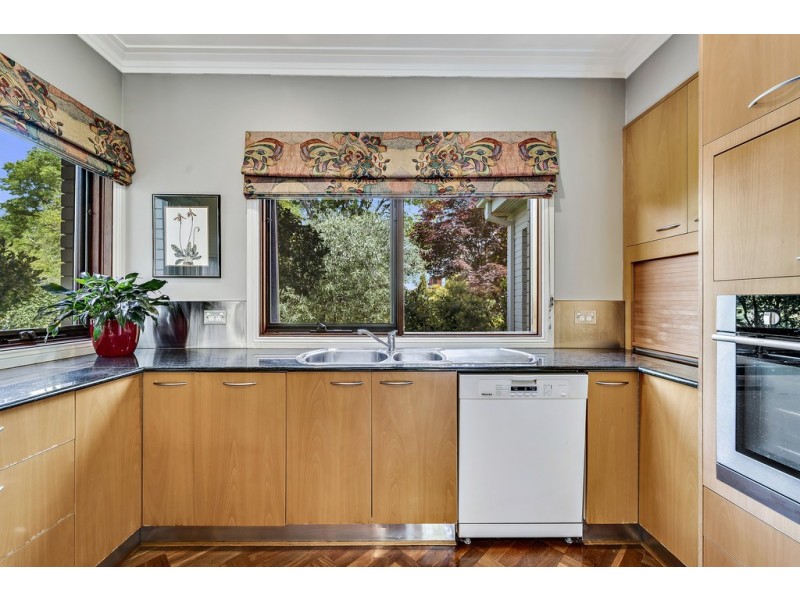 19 Hooker Street, Yarralumla ACT 2600