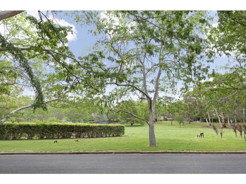 5 Wells Gardens, Griffith ACT 2603