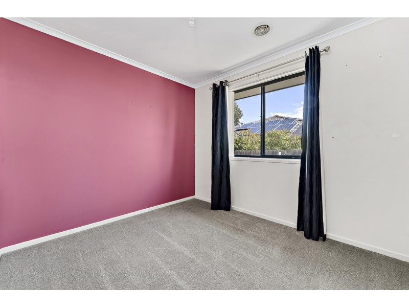 70 Gouldsmith Street, Dunlop ACT 2615