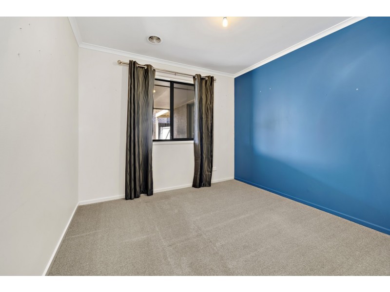 70 Gouldsmith Street, Dunlop ACT 2615