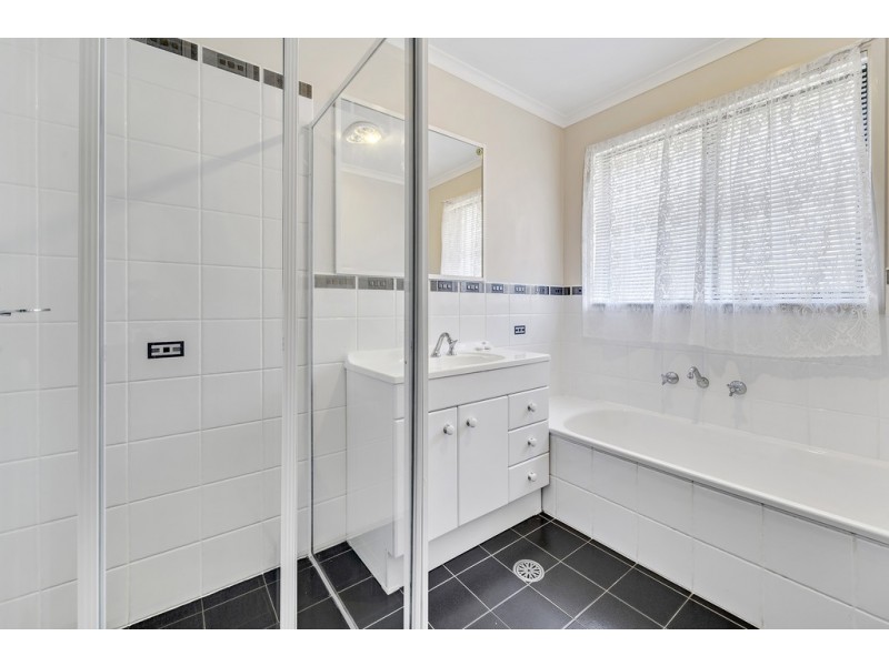 70 Gouldsmith Street, Dunlop ACT 2615