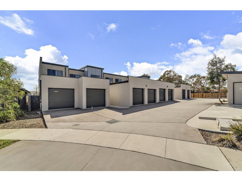 7/52 Jeff Snell Crescent, Dunlop ACT 2615