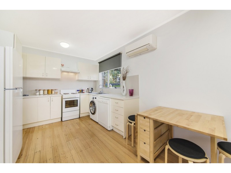 16/51 Hampton Circuit, Yarralumla ACT 2600