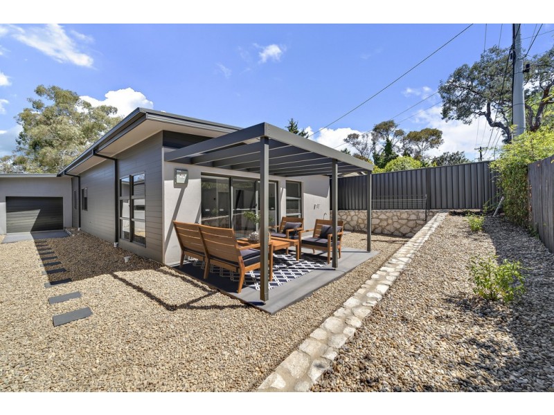 1/121 Eggleston Crescent, Chifley ACT 2606