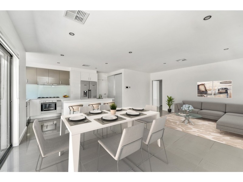 2/121 Eggleston Crescent, Chifley ACT 2606