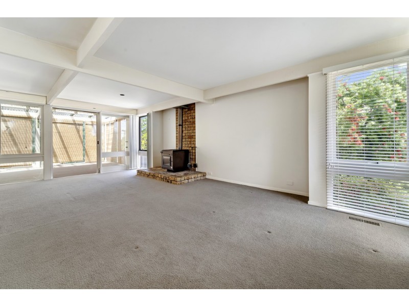20 Sampson Close, Melba ACT 2615