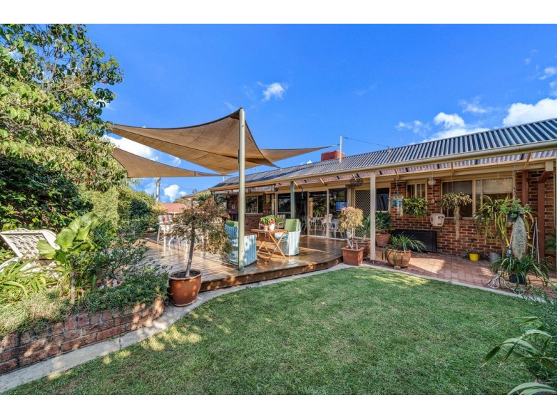 14 Duterrau Crescent, Lyneham ACT 2602