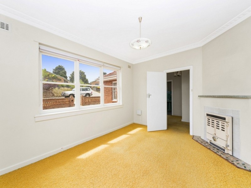 10 Blackall Avenue, Crestwood NSW 2620