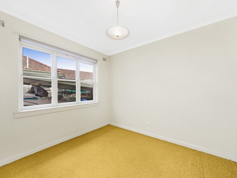10 Blackall Avenue, Crestwood NSW 2620