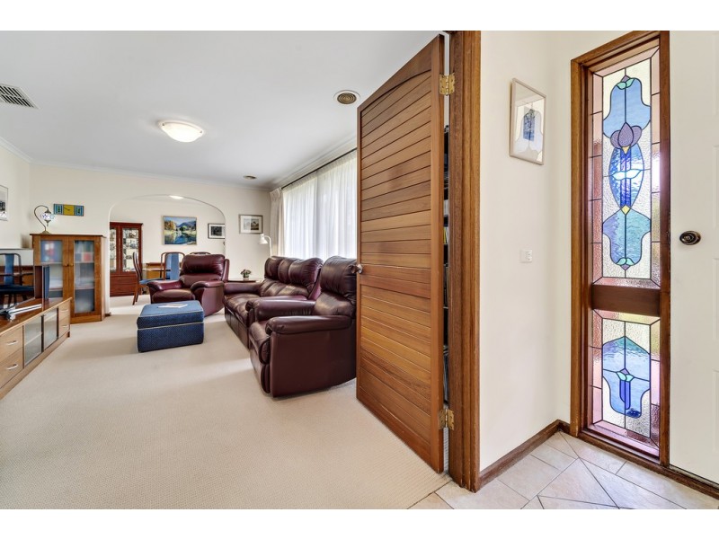 22 Fisken Crescent, Kambah ACT 2902