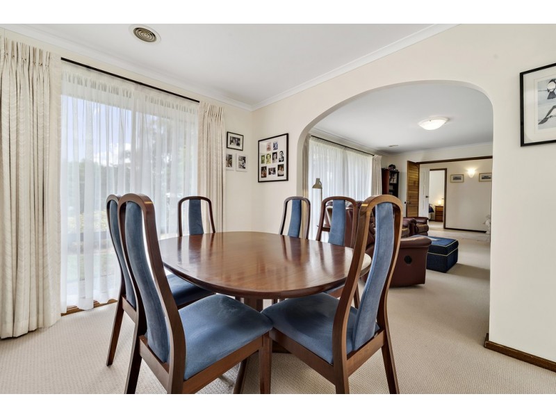 22 Fisken Crescent, Kambah ACT 2902