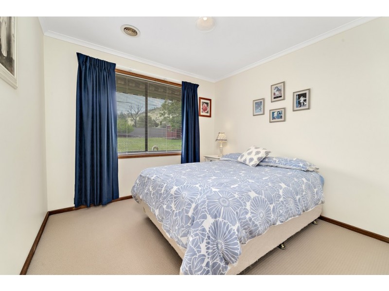 22 Fisken Crescent, Kambah ACT 2902