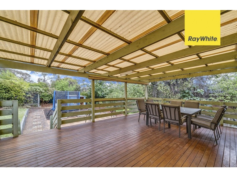 6 Birnie Place, Charnwood ACT 2615