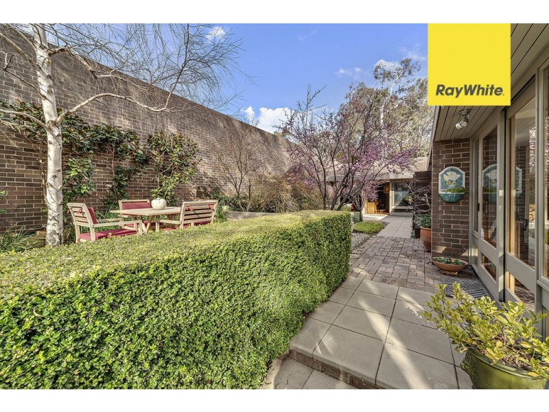 30/83 Crozier Circuit, Kambah ACT 2902