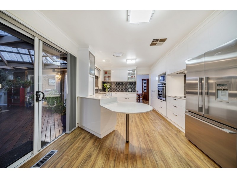 4 Dobinson Place, Flynn ACT 2615